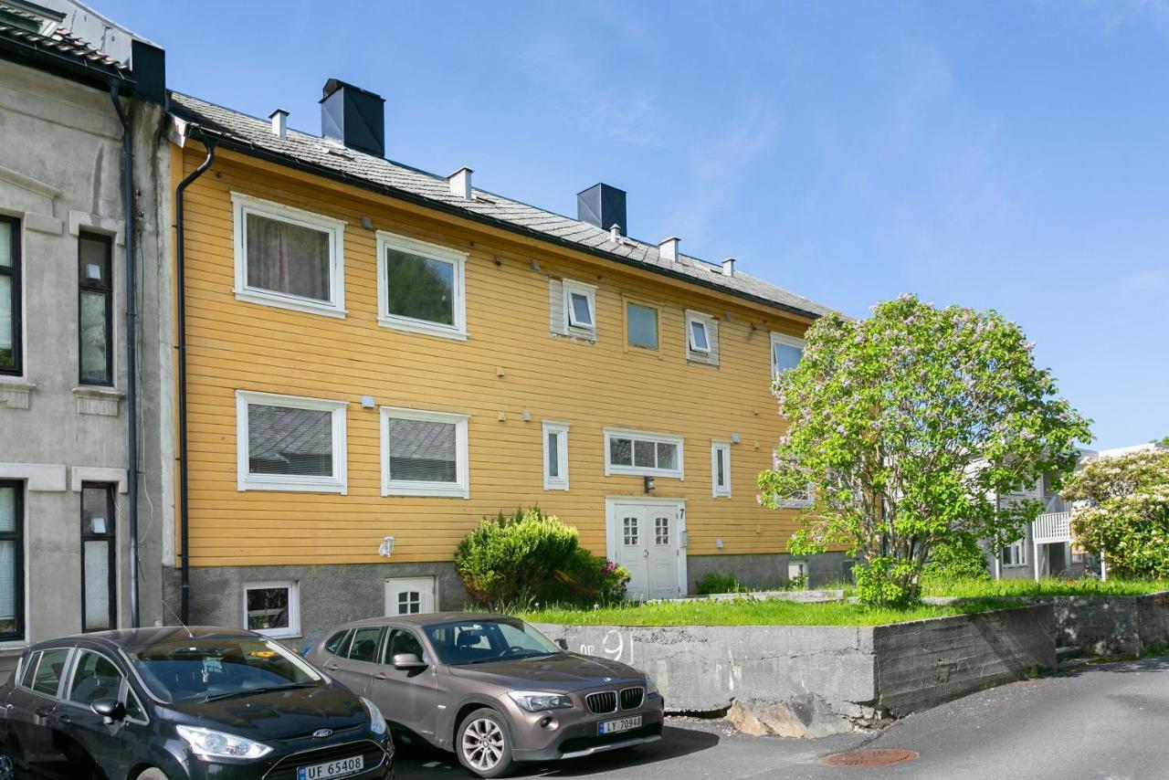 Sentrum Leilighet Ålesund Exterior foto